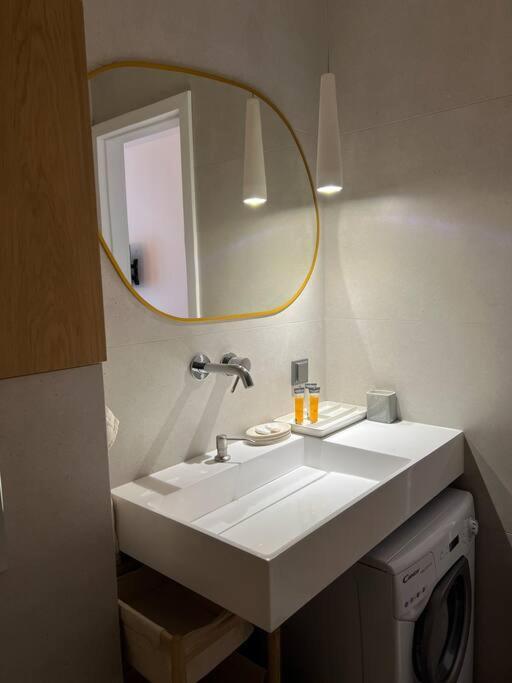 Apartment In The Center Краков Экстерьер фото